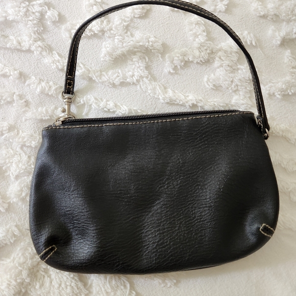 Black Zipper Top Wristlet.  Great size.  Zipper pocket on front. 8.5 x 5.5 - Picture 3 of 9